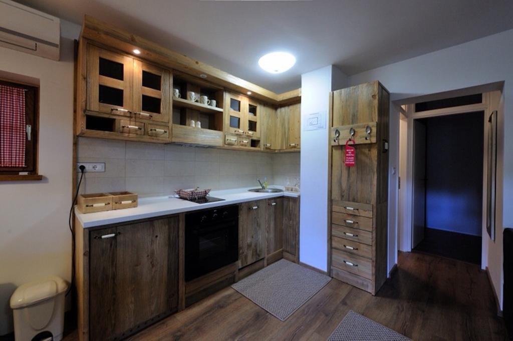 Apartment Drvena Kuca Mreznica Gornji Zvečaj Pokój zdjęcie