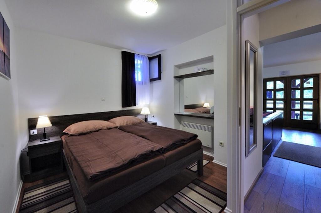 Apartment Drvena Kuca Mreznica Gornji Zvečaj Pokój zdjęcie